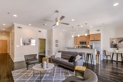 Check Expedia for Availability of Airy 1BR in C.B.D. by Sonder
