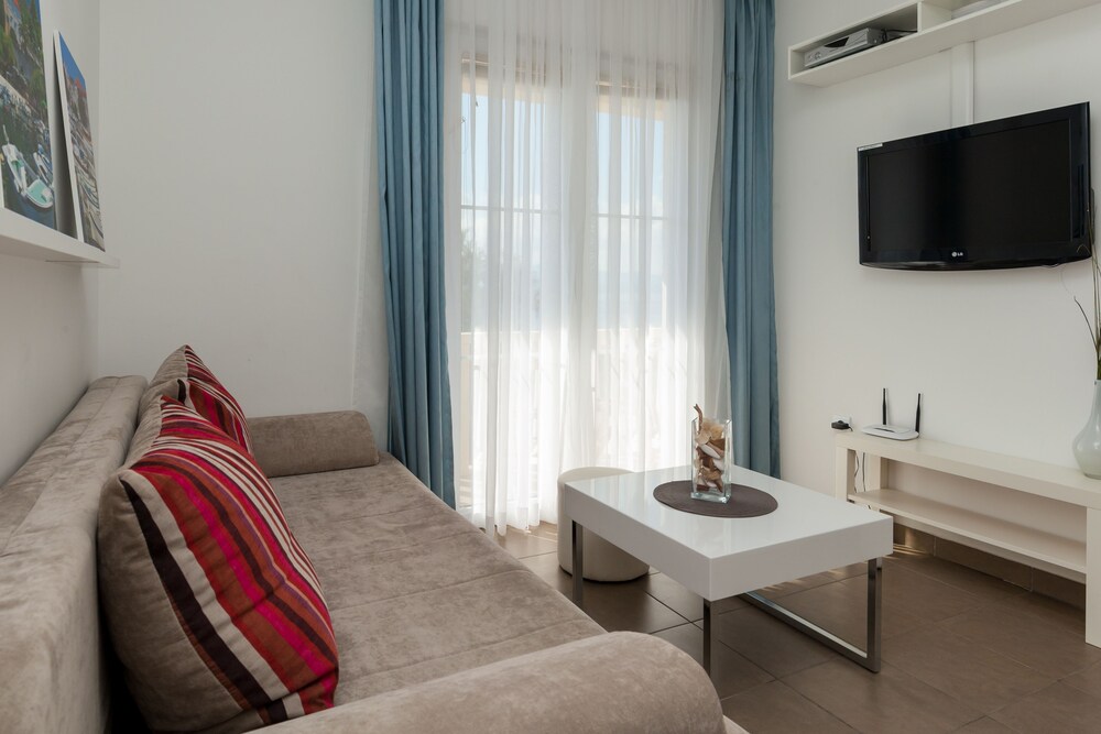 Villa Livia Apartments Villa Livia Apartments