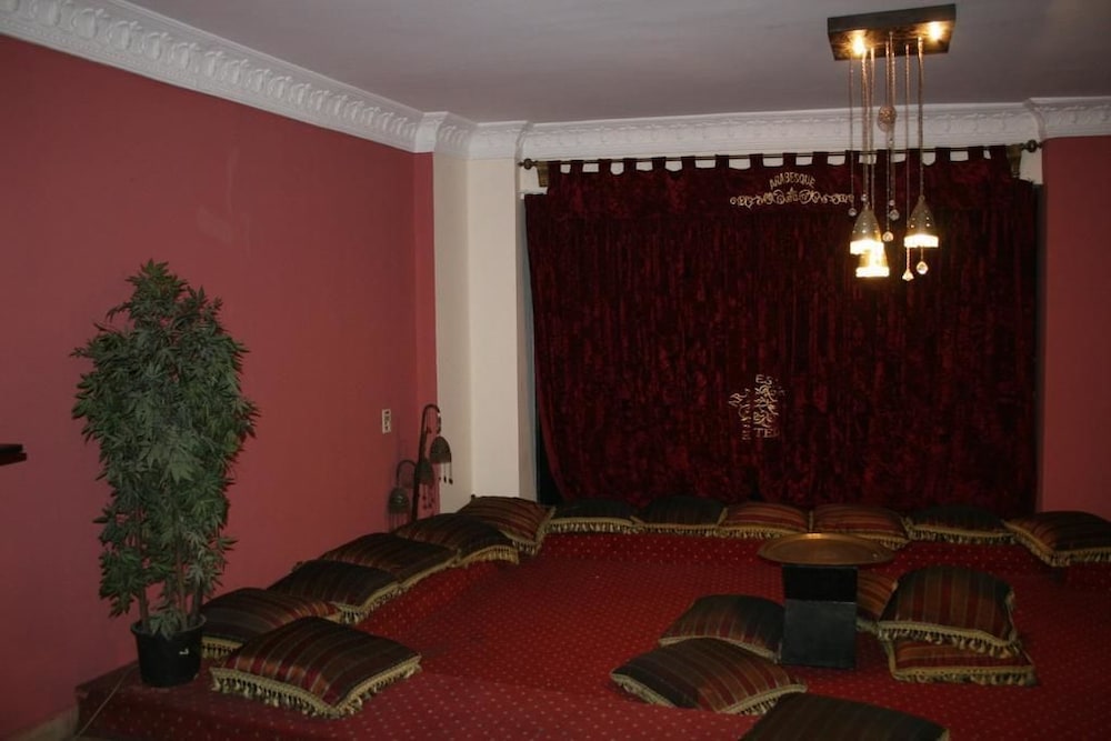 Photo - Arabesque Hotel