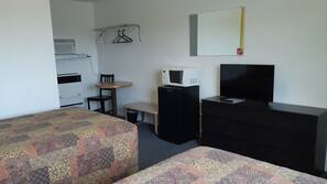 1 bedroom, desk, free WiFi