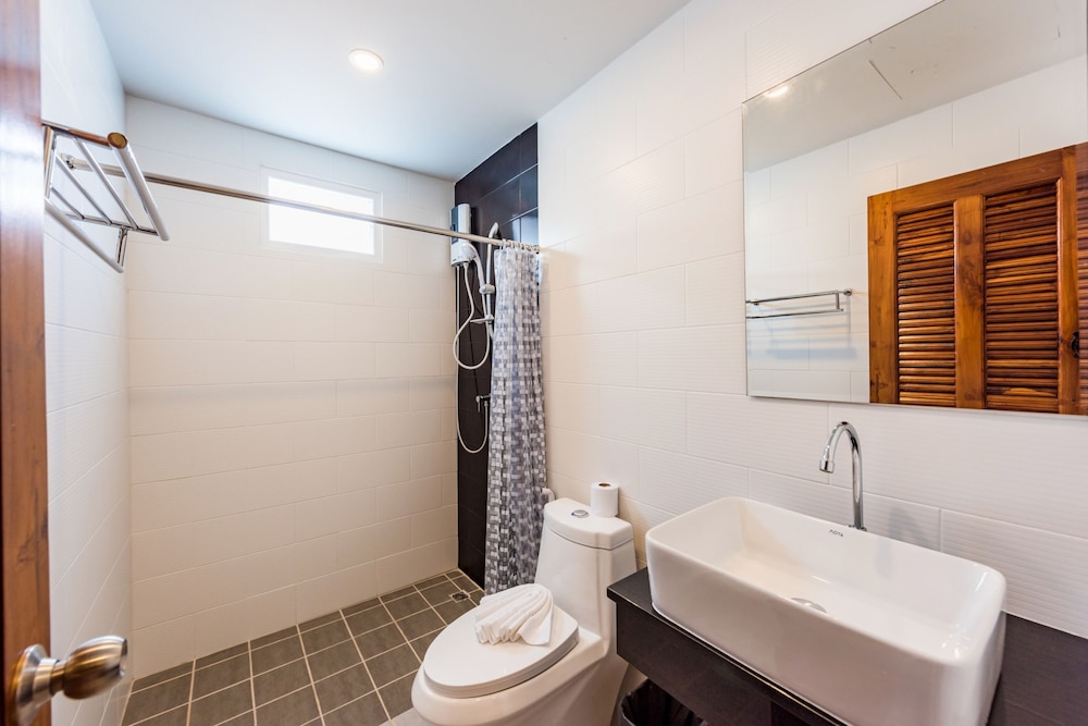 Foto - Phuket Marine Poshtel - SHA Plus