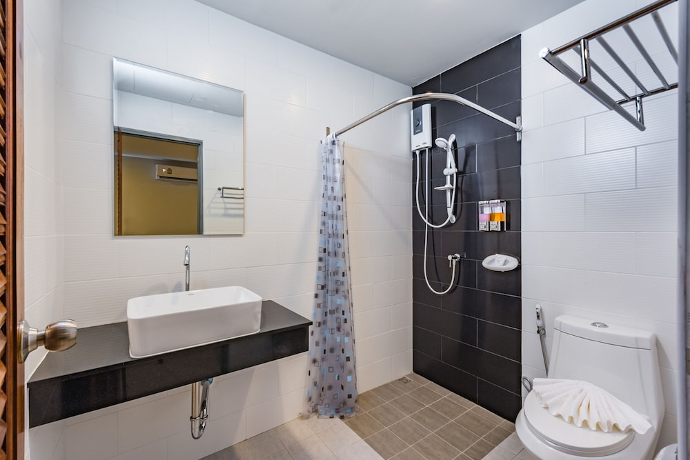 Foto - Phuket Marine Poshtel - SHA Plus