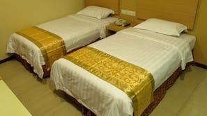 Két bảo mật tại phòng, bàn ủi/dụng cụ ủi quần áo