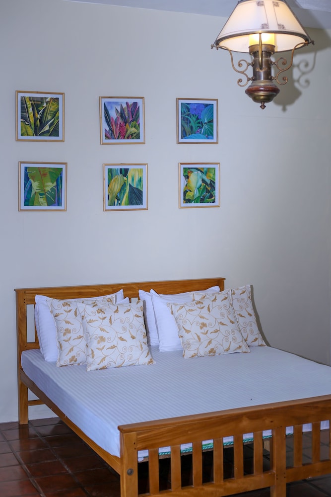 Hotel Rooms In Battaramulla Hotel Rooms In Battaramulla