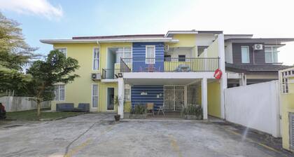 OYO 90132 Come Inn Premium