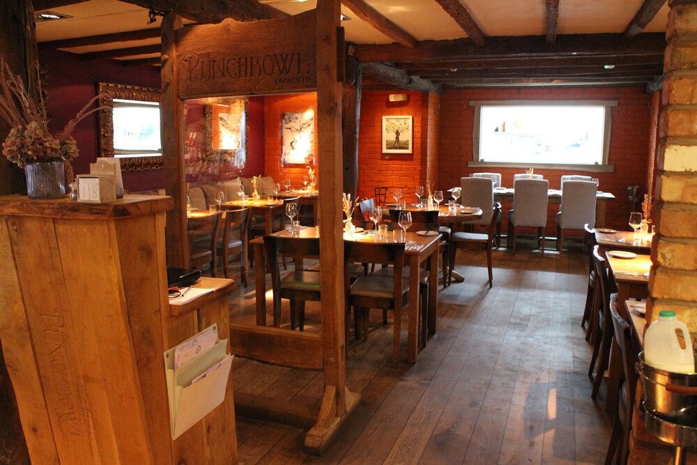 The Punchbowl Lapworth Reviews, Photos & Rates