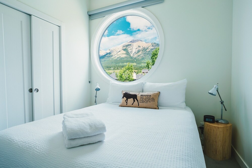 Basecamp Resorts Canmore 2019 Hotel Prices Expediacouk - 