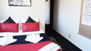 In-room safe, free WiFi
