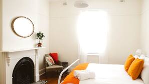 3 bedrooms, Egyptian cotton sheets, premium bedding