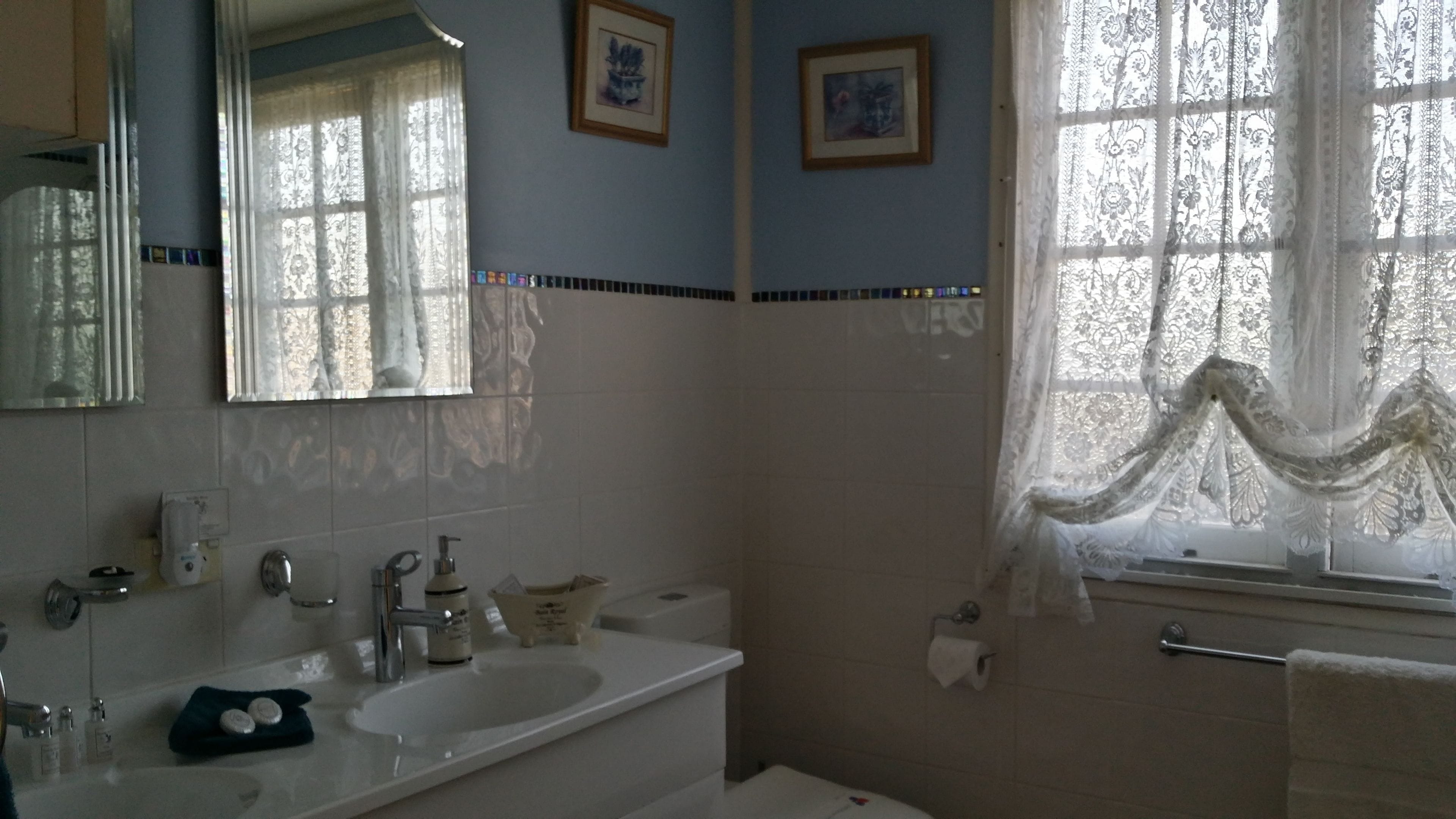 Andavine House Bed & Breakfast