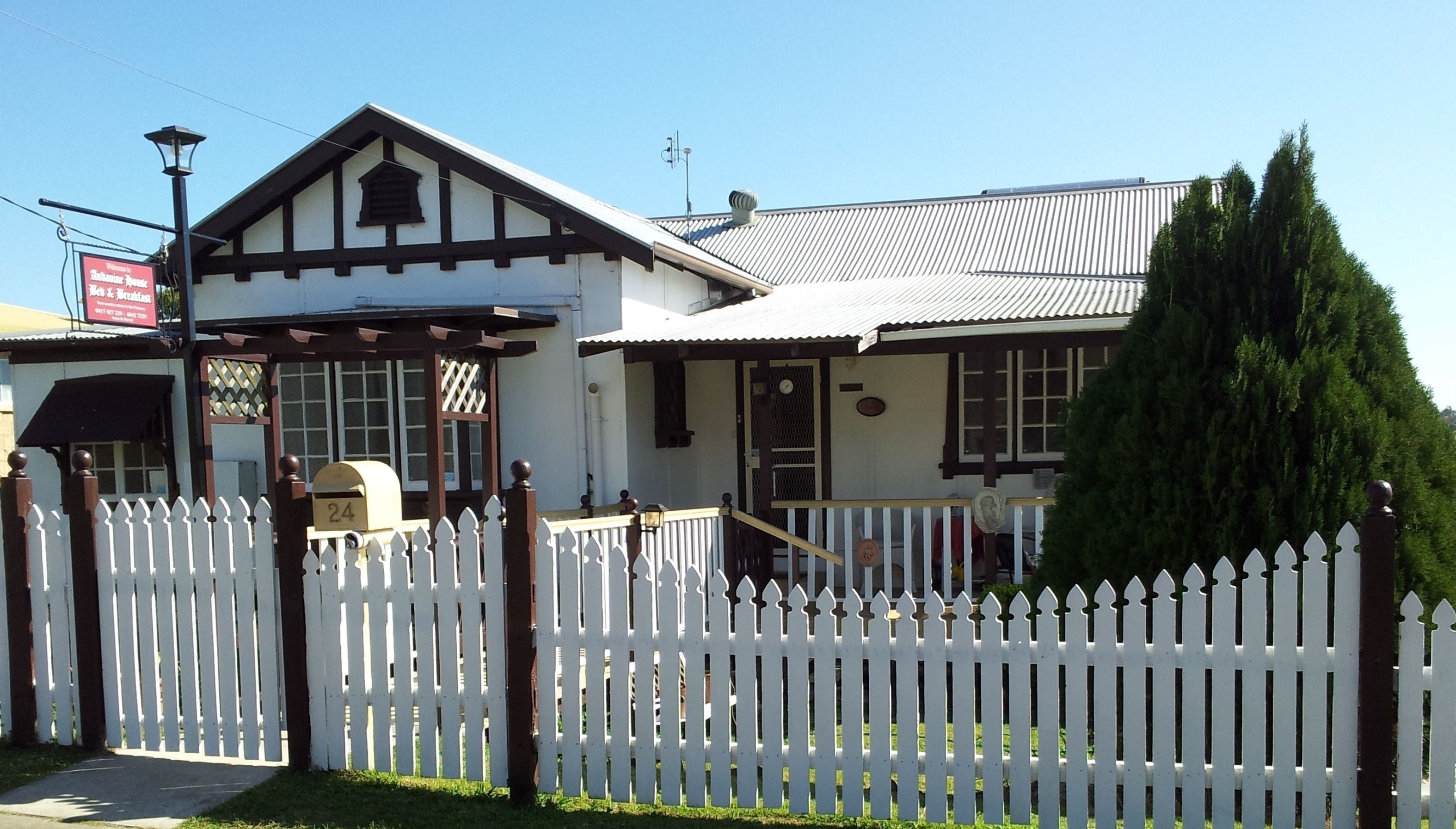 Andavine House Bed & Breakfast