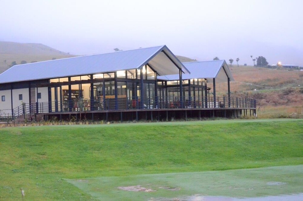 ANEW Resort Vulintaba Newcastle AU62 Deals & Reviews (Newcastle, ZAF