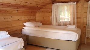 1 bedroom, rollaway beds, free WiFi