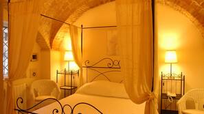 In-room safe, desk, cots/infant beds, rollaway beds