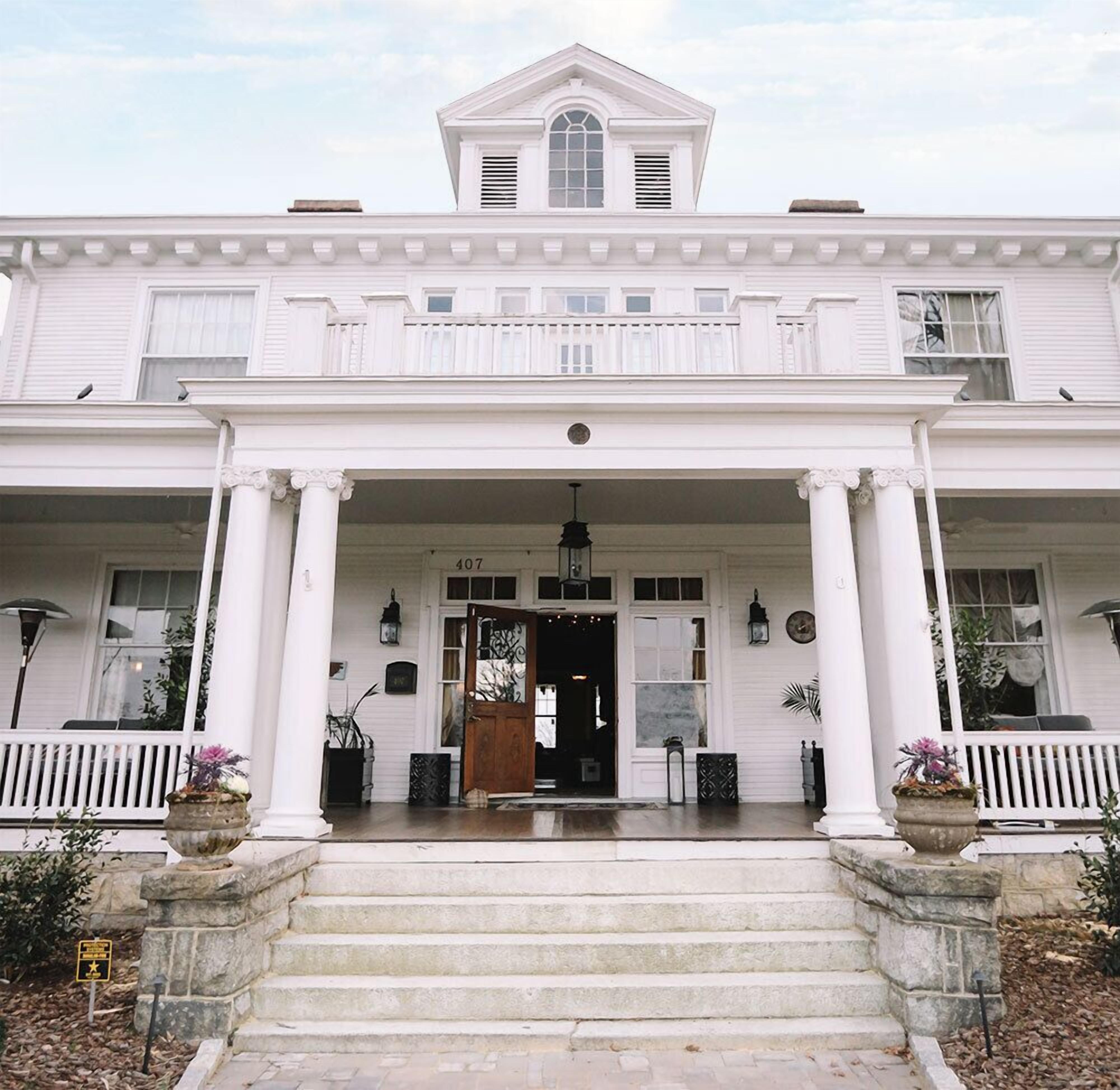 Pandora's Manor in Greensboro, United States