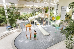 Indoor pool, outdoor pool