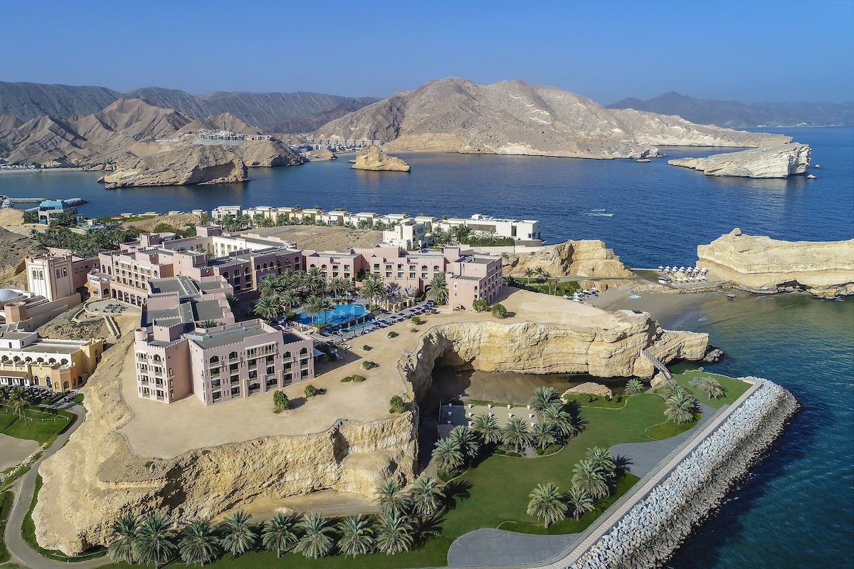 Shangri-La Al Husn, Muscat