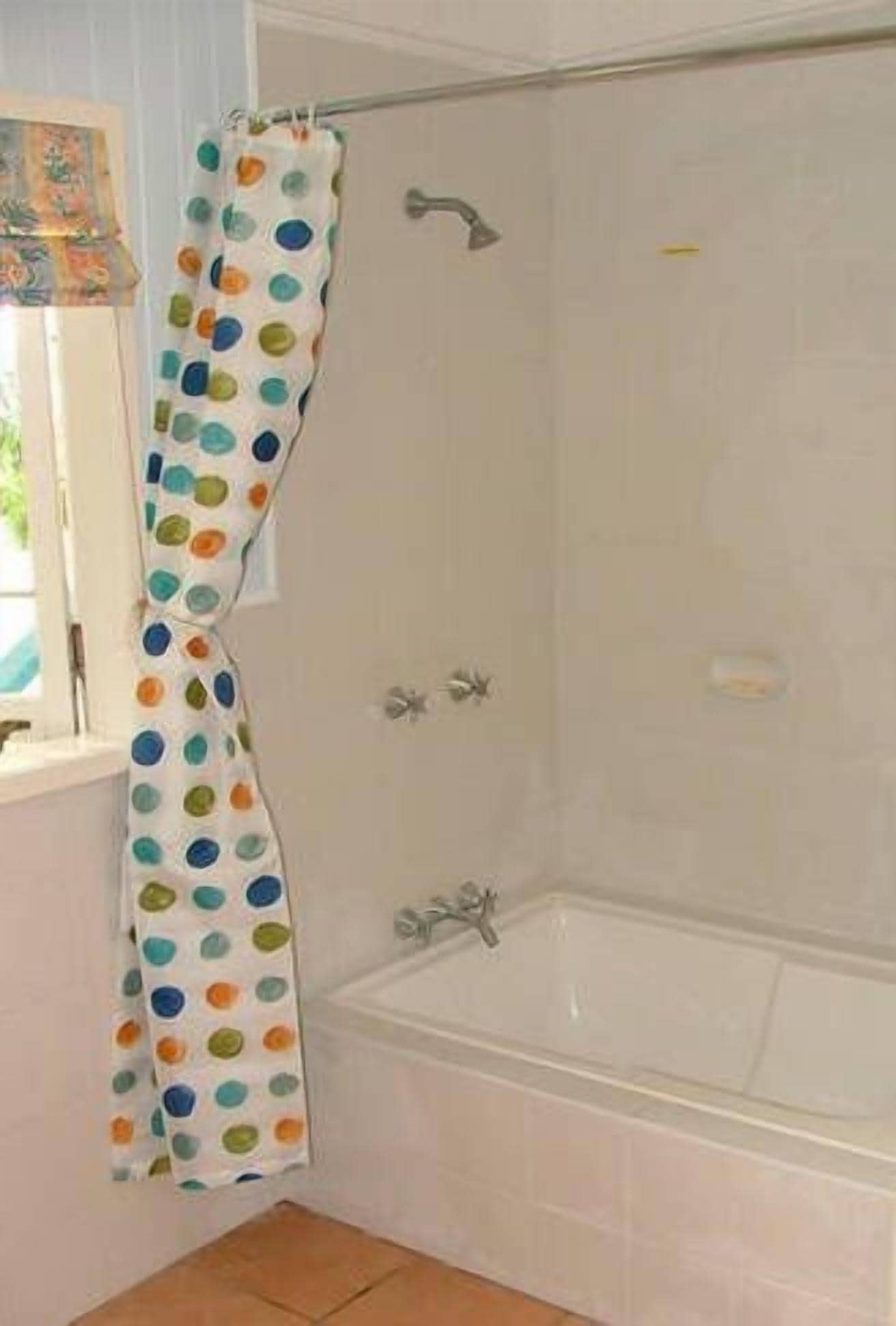 Montville Holiday House