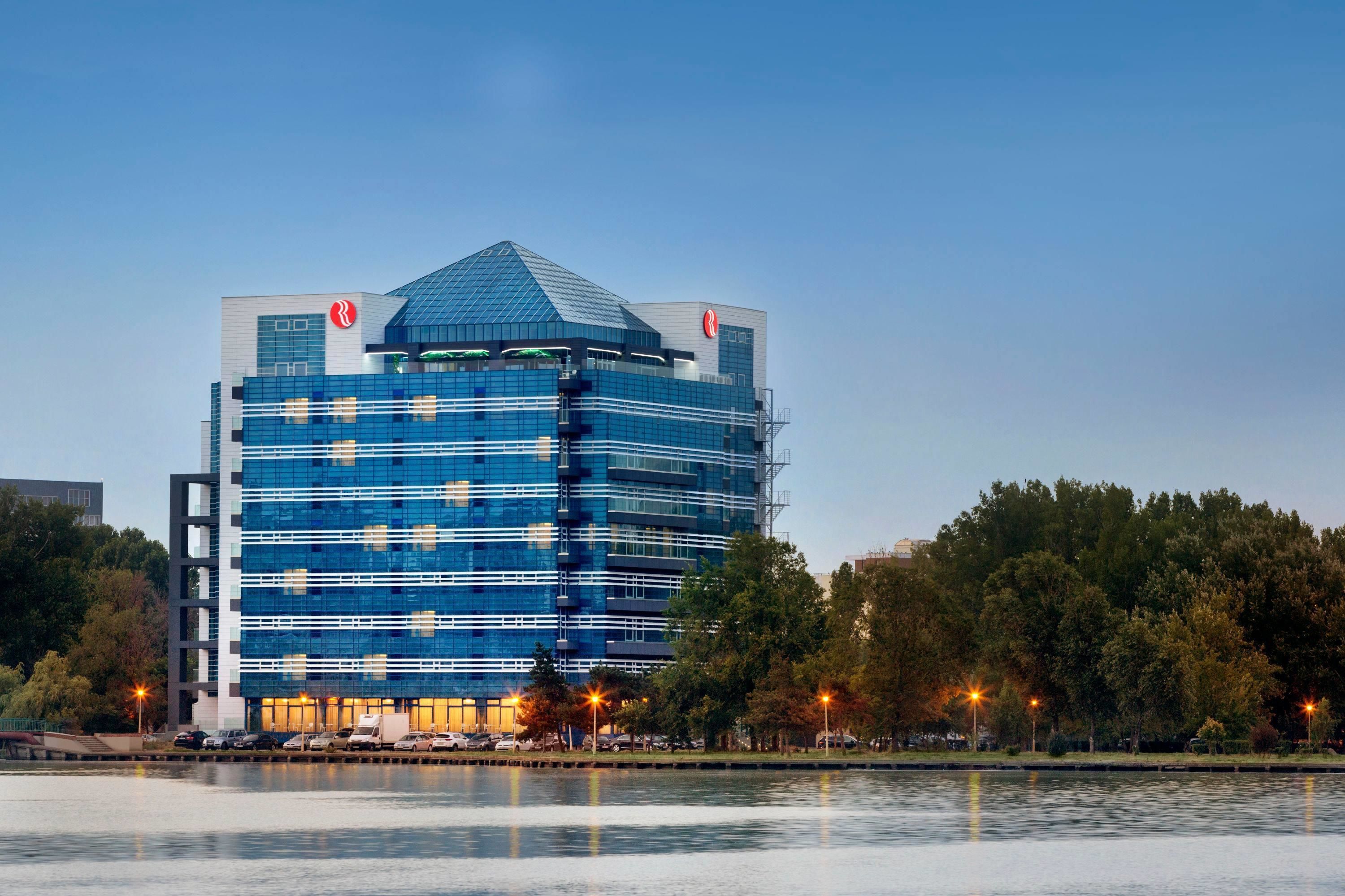 Ramada by Wyndham Constanta in Constanta in Constanţa, Romania