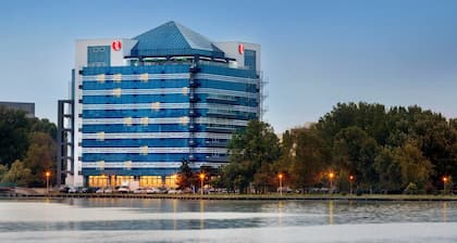 Ramada by Wyndham Constanta