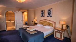 In-room safe, desk, soundproofing, cots/infant beds