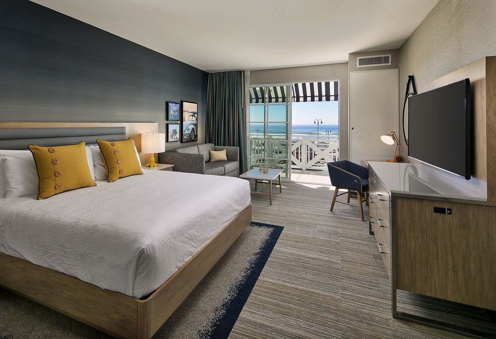 4 Star Hotels