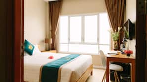 Minibar, desk, blackout drapes, free WiFi