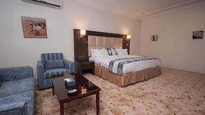 Biancheria da letto di alta qualità, minibar, una cassaforte in camera