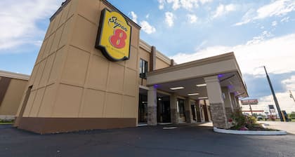 Super 8 by Wyndham Goldsboro