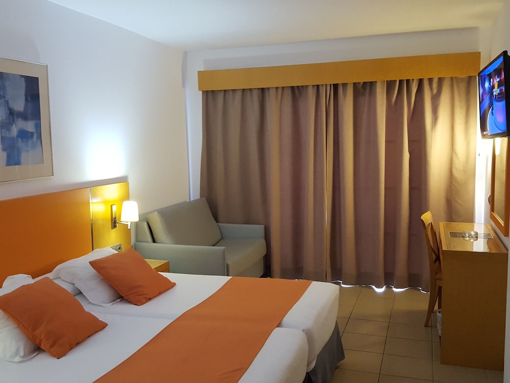 Chatur Hotel Costa Caleta