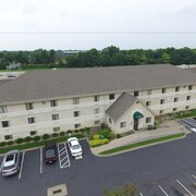 The 10 Best Hotels In Shelbyville For 2019 Expedia Dupont Suites