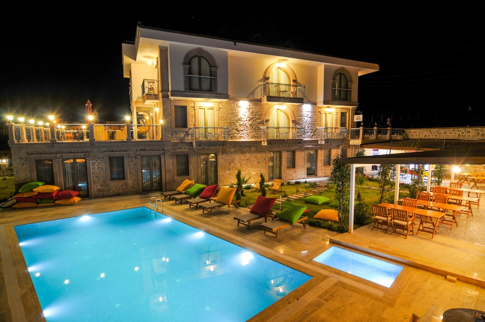 Cunda Rota Hotel Ayvalik 2019 Hotel Prices Expediacouk - 