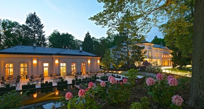 Zámek Ratměřice Hotel & Resort