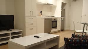 1 bedroom, iron/ironing board, free WiFi