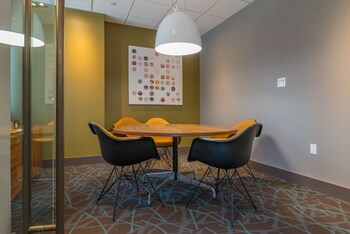 skyline luxury home suites