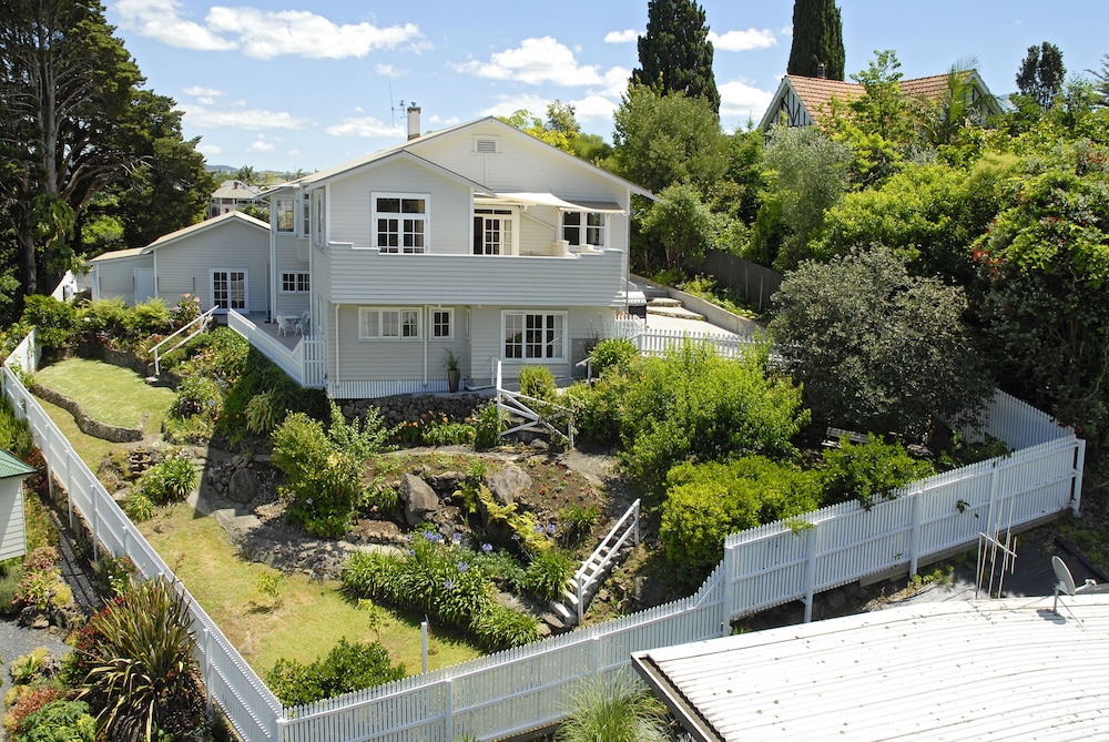 Pentland House B&B in Whangarei, New Zealand