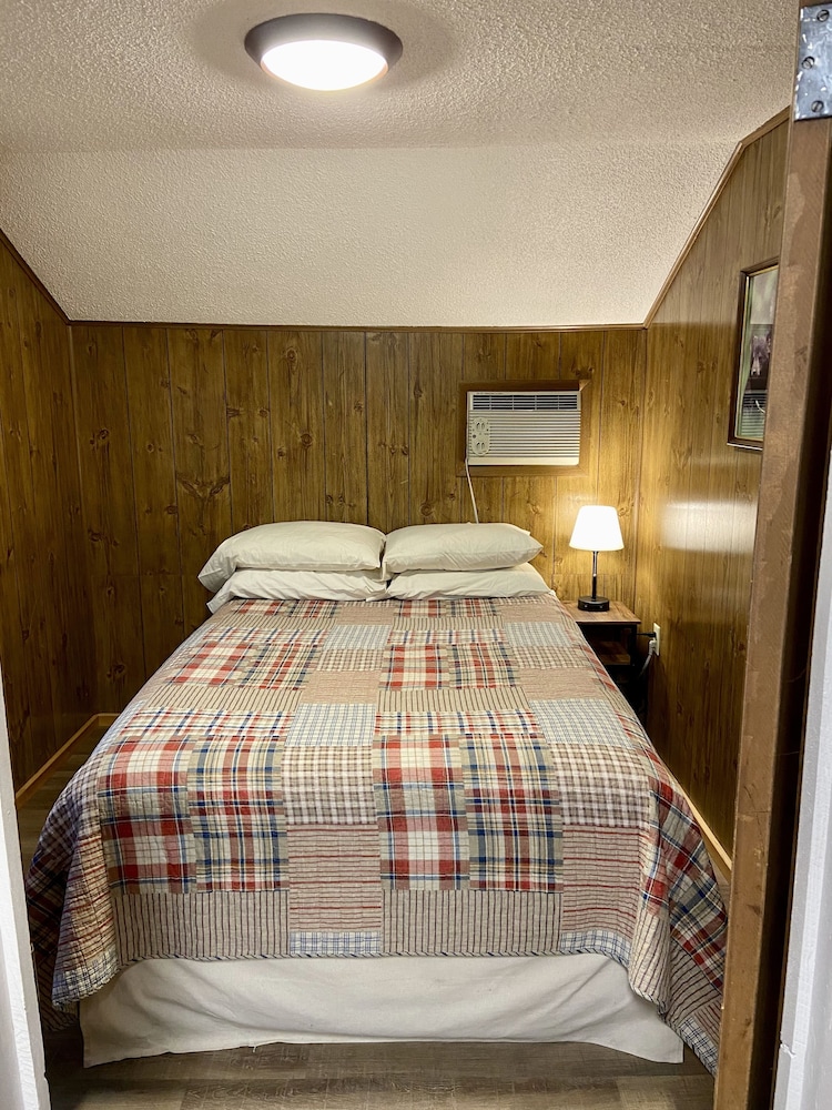 Betsie Riverside Resort in Benzonia Best Rates & Deals on Orbitz