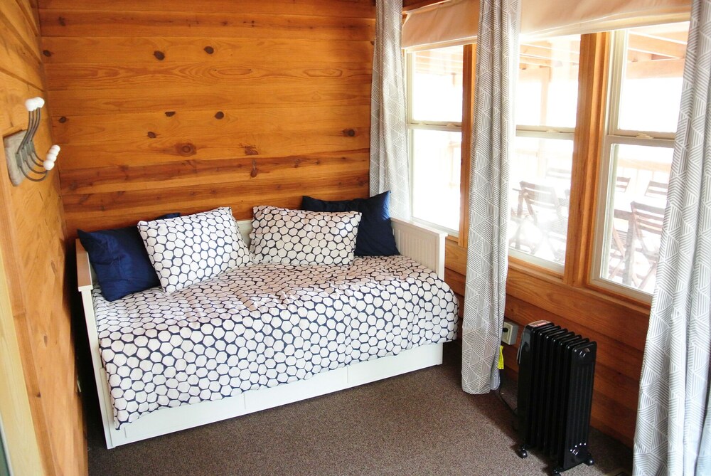 Beautiful Cabin in Mt. Ida, Arkansas