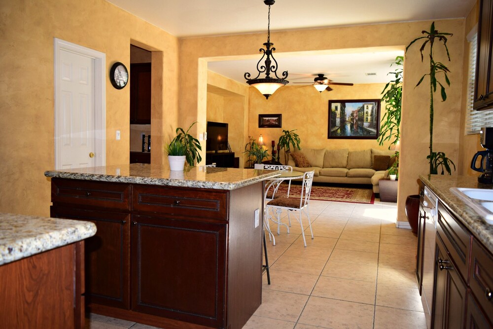 Professional Award Winning 5-Star Property,Theater,Game Room,High End Property