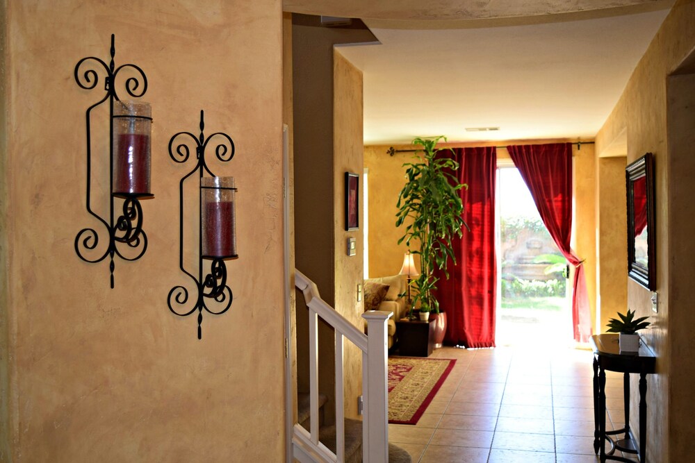 Professional Award Winning 5-Star Property,Theater,Game Room,High End Property