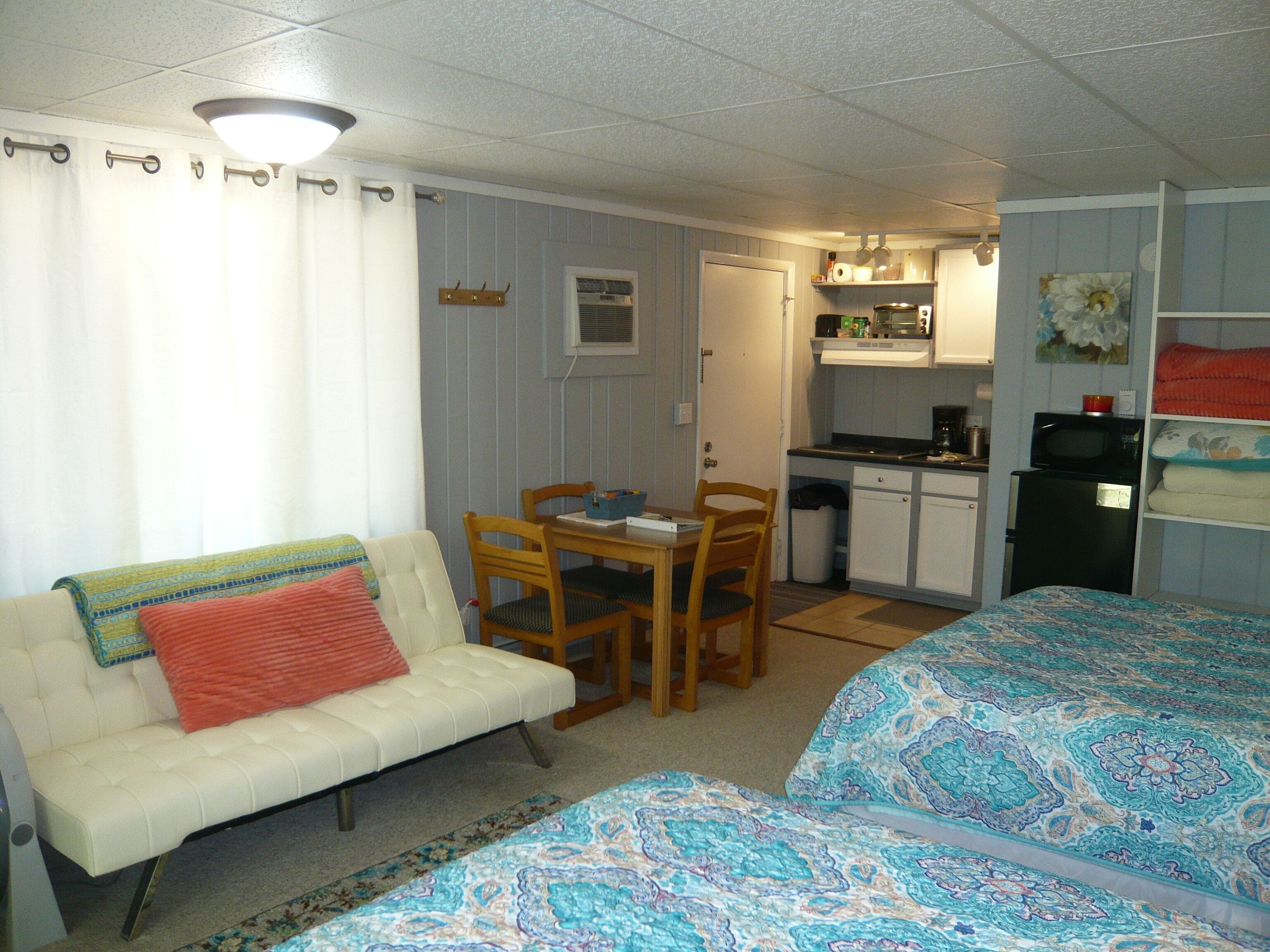 Shanty Creek Resort, steps away from everything!! in Traverse City, United States