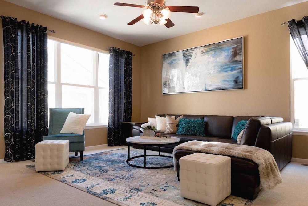 Beautiful Spacious Single Family Home in the Heart of Denver Arapahoe