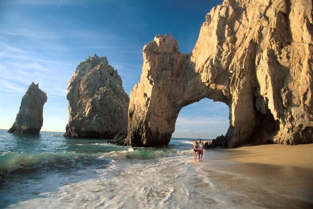 Best Location In Cabo At Medano Beach 2018 Room Prices 225 Deals Featured Image