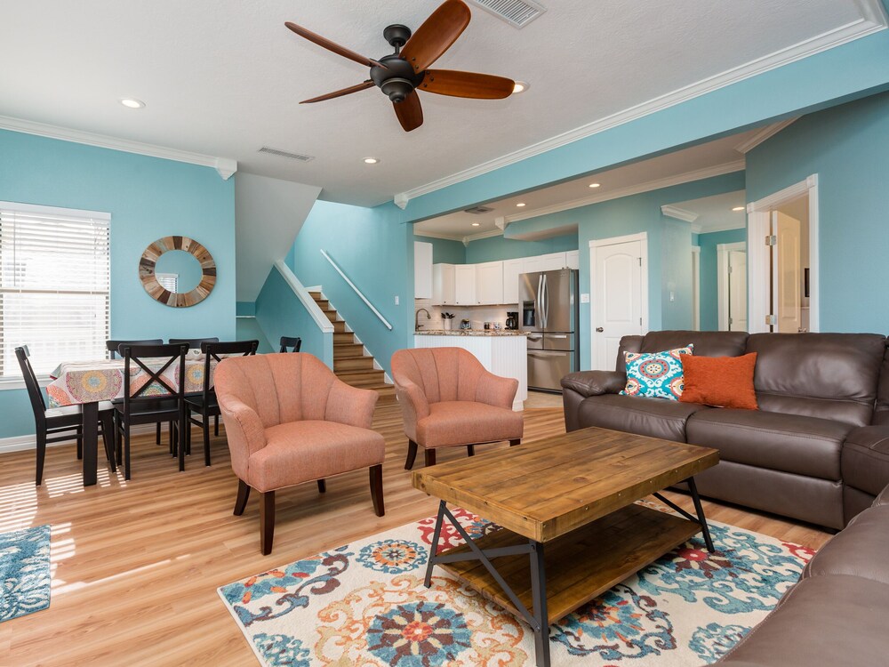 π΄ Waterfront home 5 min to beach. Free bikes & kayaks! Great fishing!