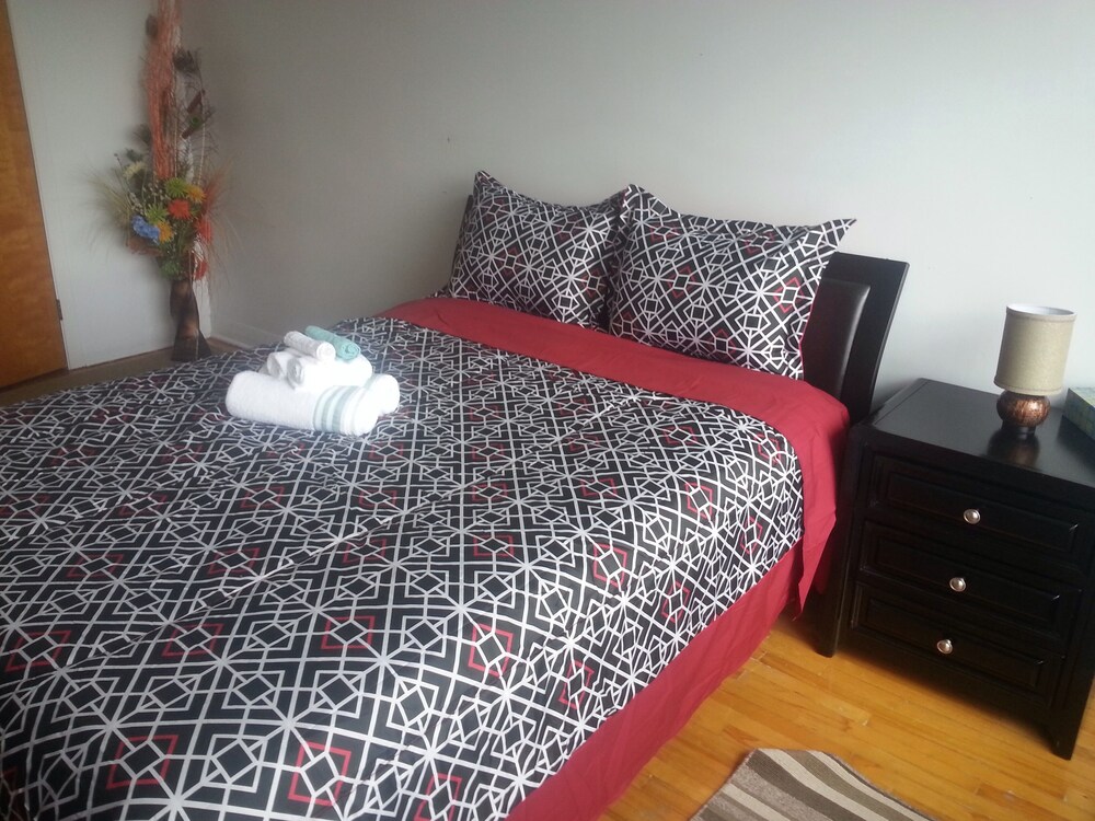 3 Bedroom Apartment For Near Downtown Montreal Family Featured Image Living Area