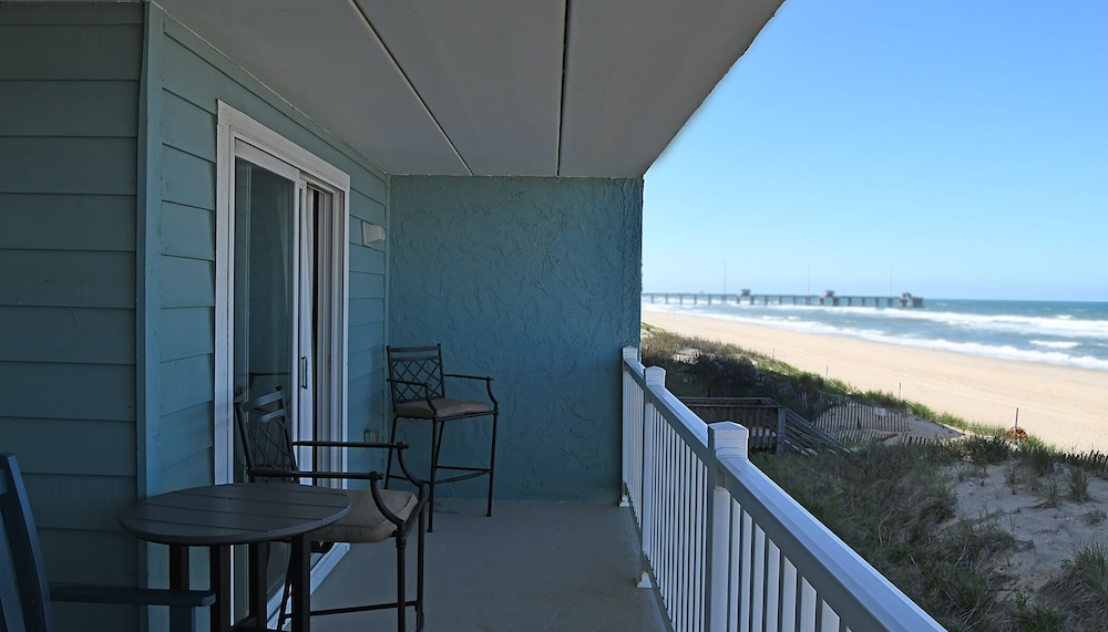 WE ARE OPEN! Pierview 103 Great Views!! Updated 2 BR Oceanfront Condo