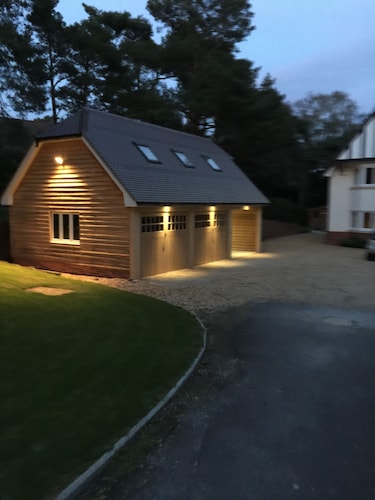 The Shire, New Purpose Built Annex in New Forest in Ringwood, United Kingdom