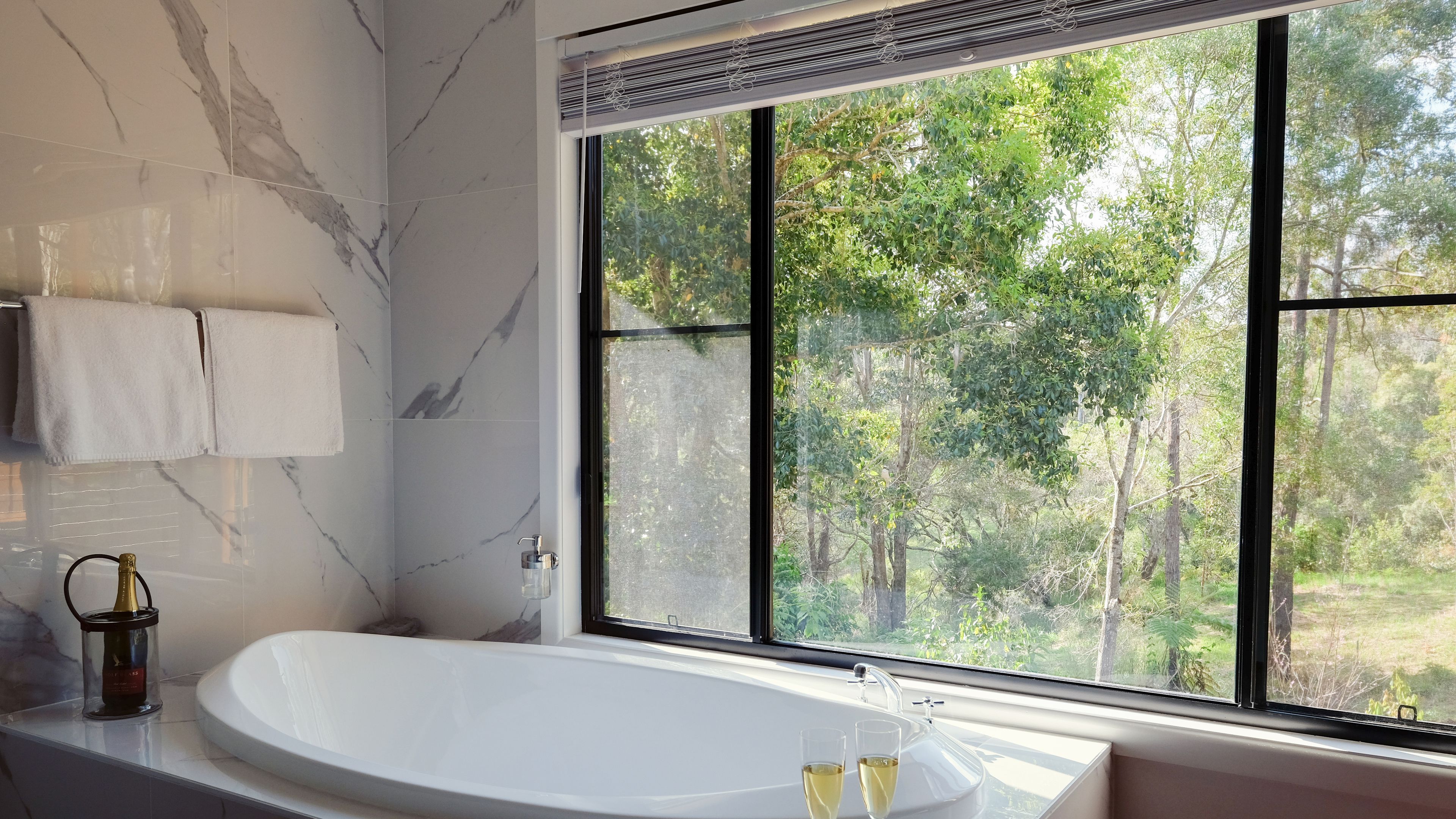 The Lodge Mapleton Falls