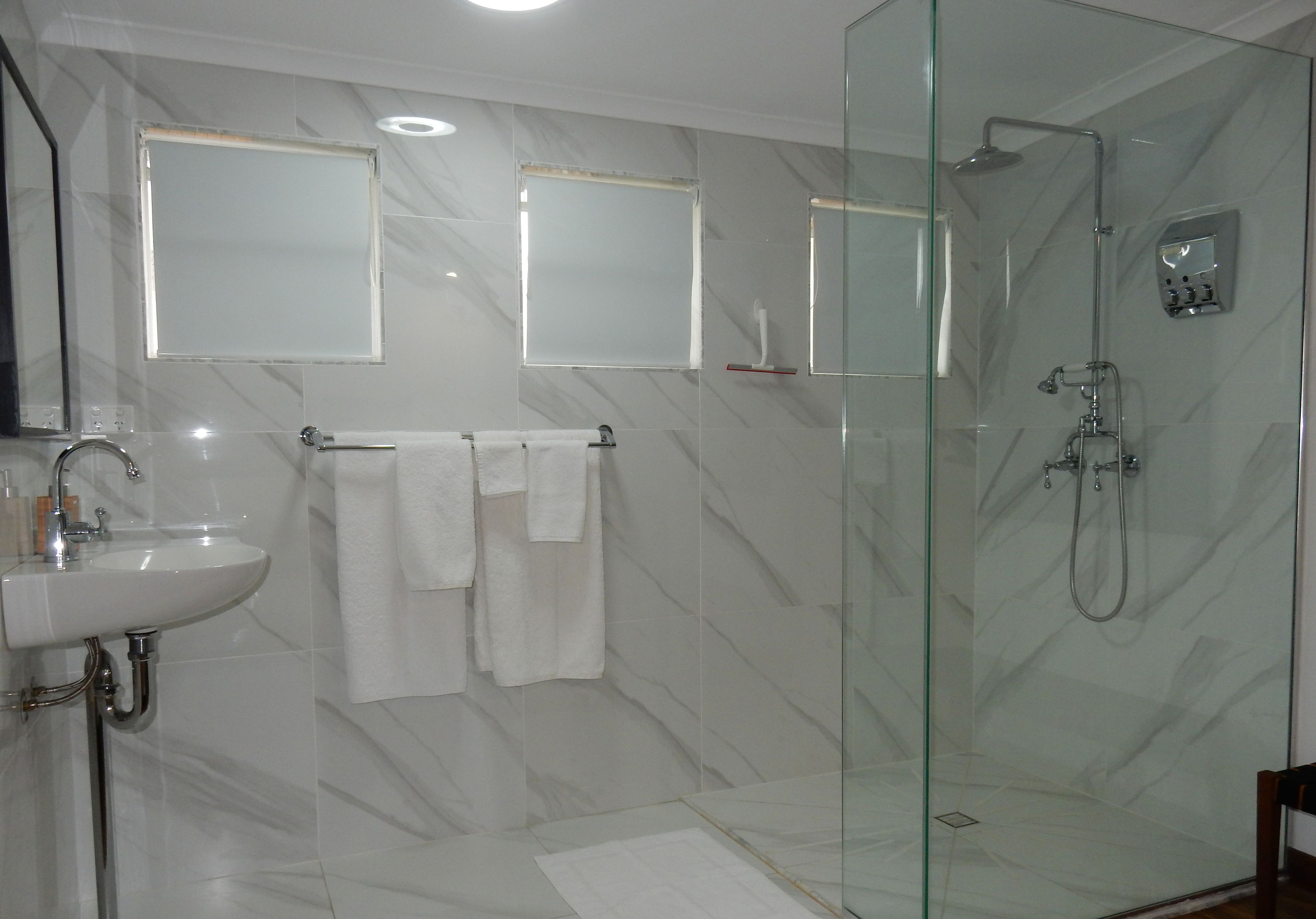 The Lodge Mapleton Falls