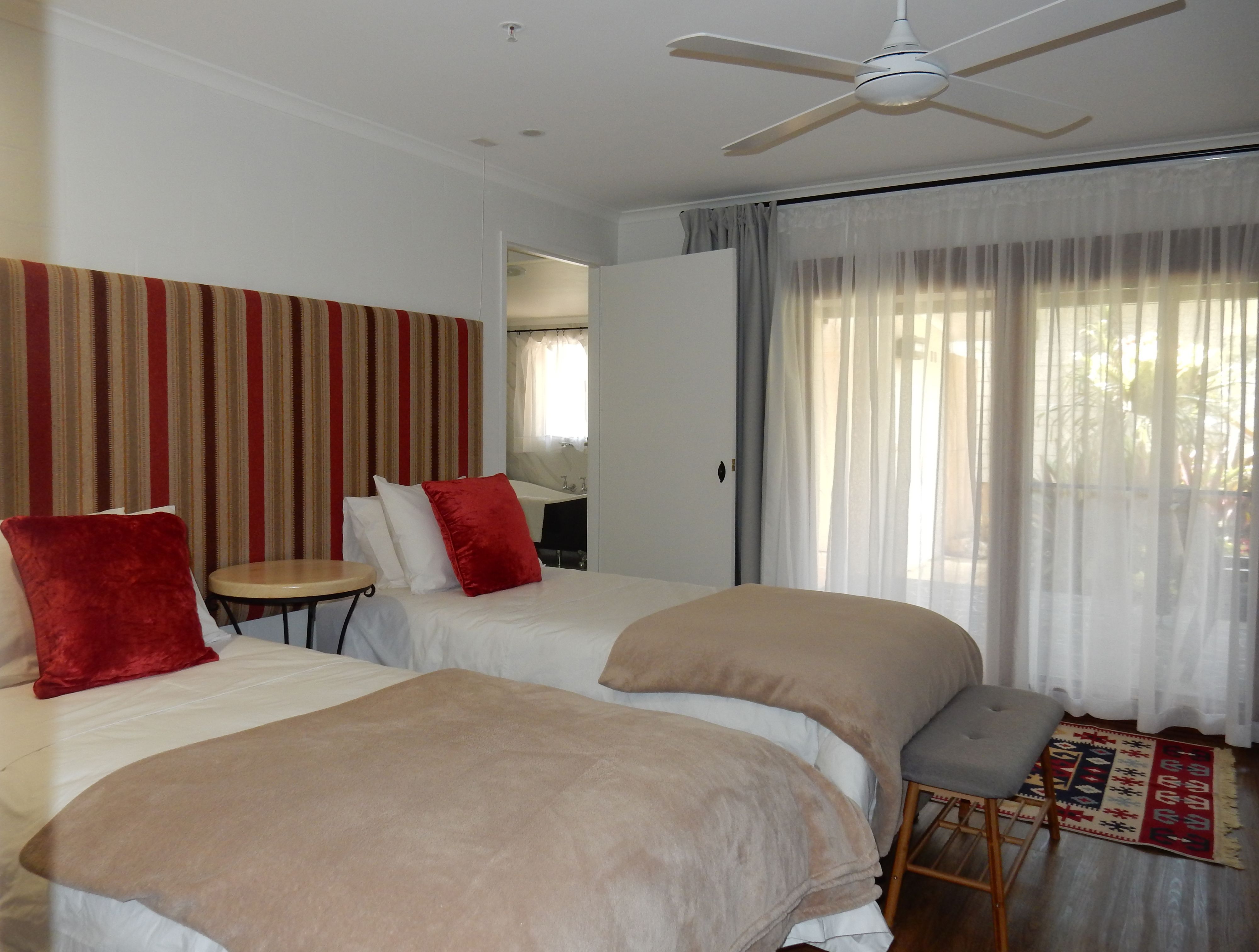 The Lodge Mapleton Falls